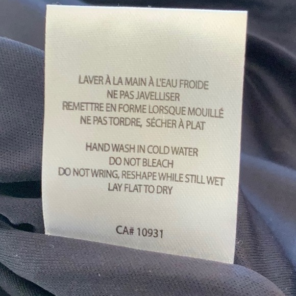 Melanie Lyne navy sequin pull-on skirt. Size 10 - Picture 5 of 5